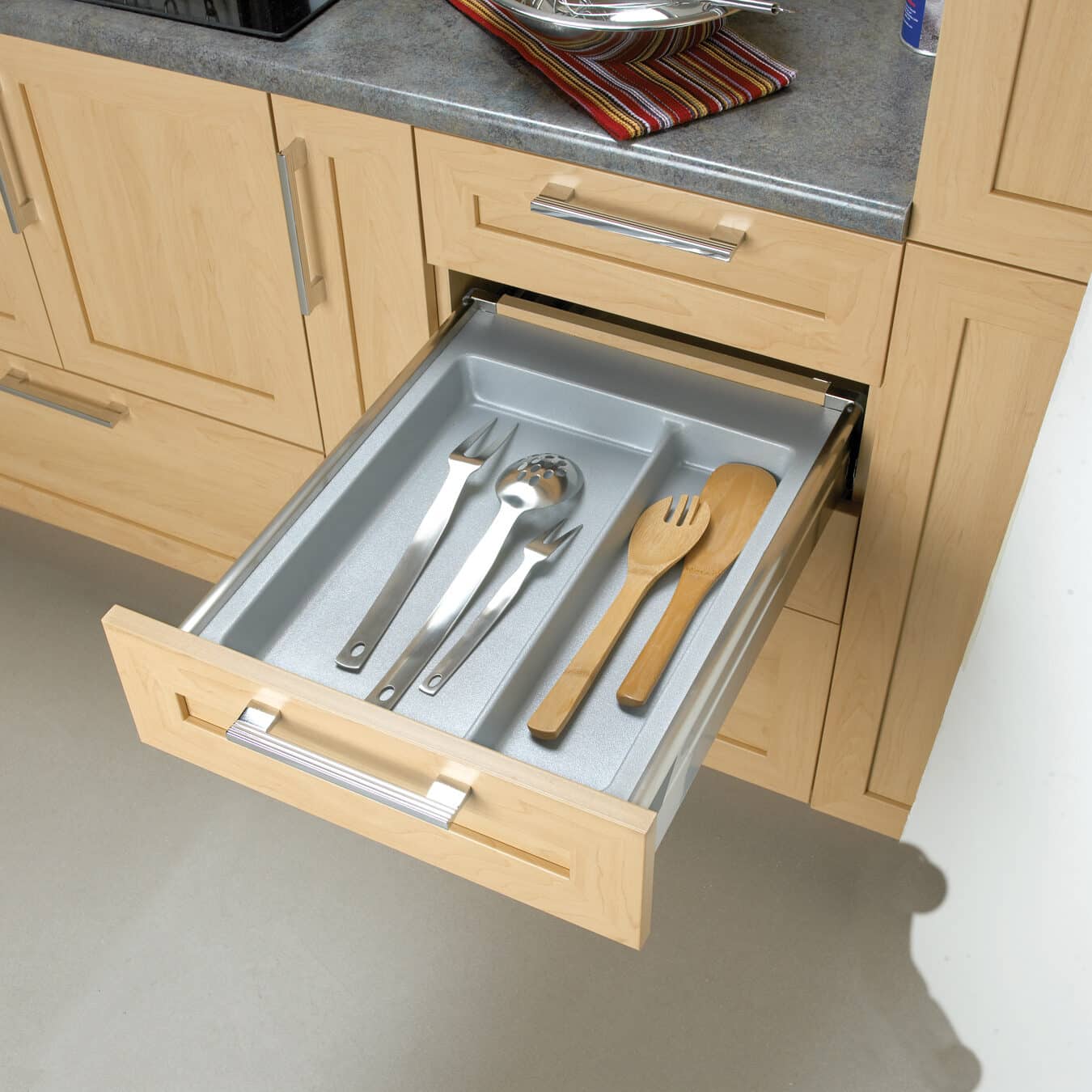 Diviseur pour gros ustensiles ajustable