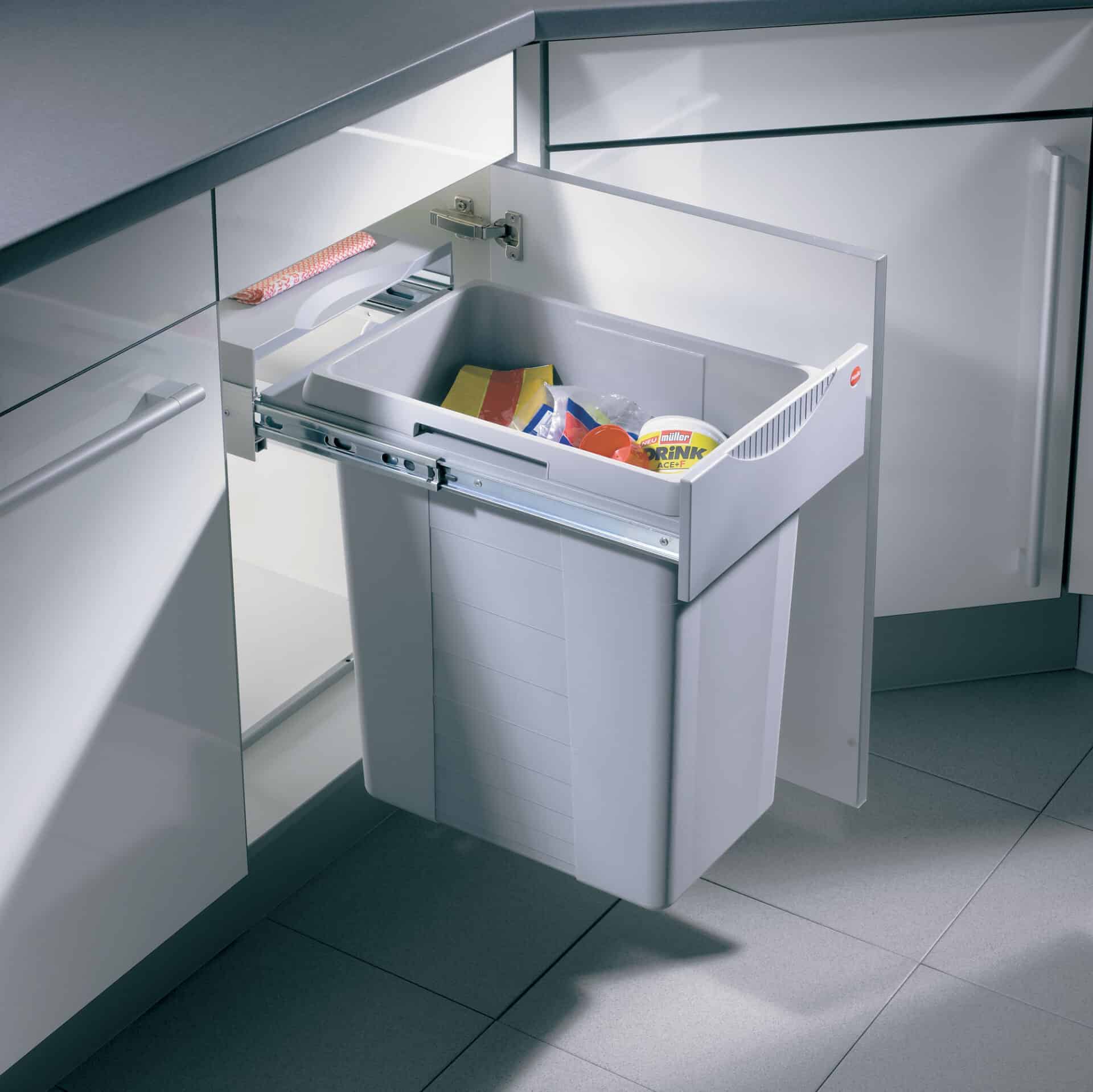 Centre de recyclage Easy Cargo 42 L