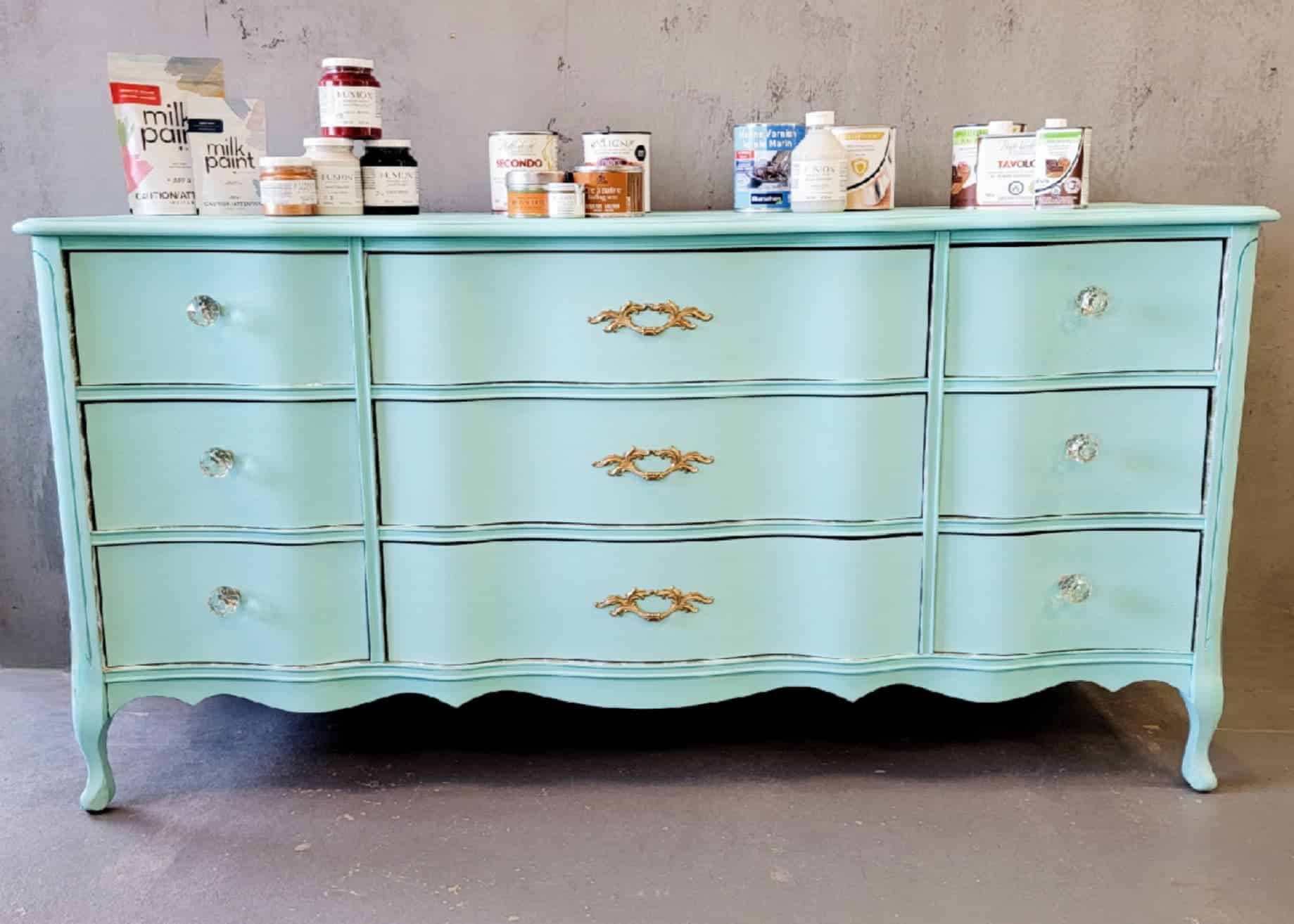 PRODUITS DE FINITION